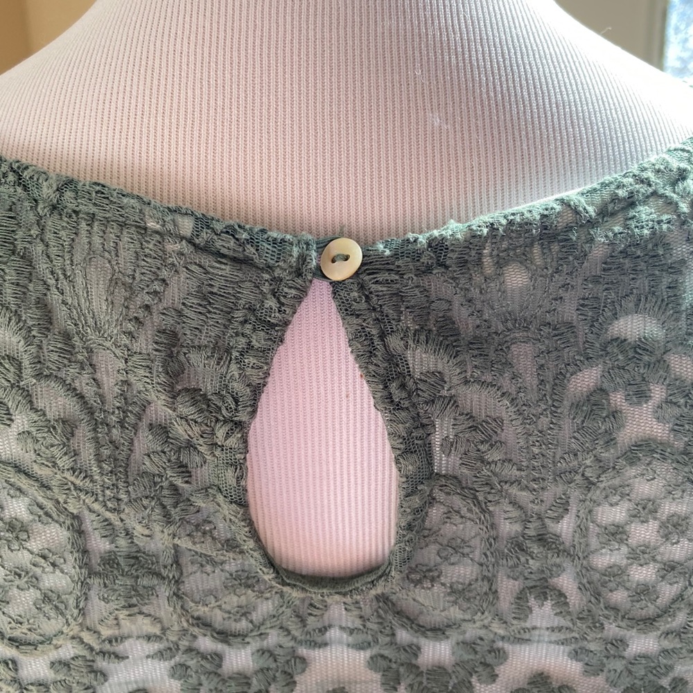 H&M L.o.g.g Lace Top - Picture 6 of 8